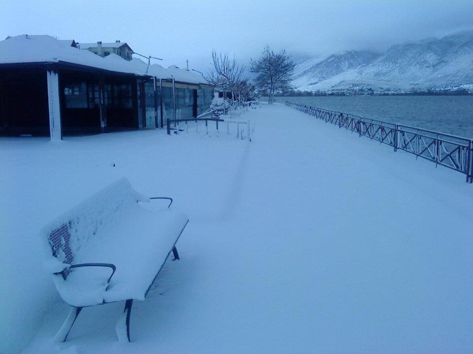 Stalaktites Hotel อิโออันนินา ภายนอก รูปภาพ